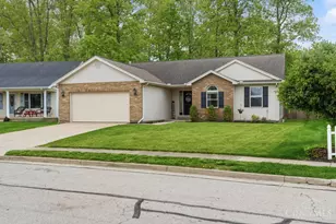 984 Country Oaks Ln, Wilmington, OH 45177 - Photo 3
