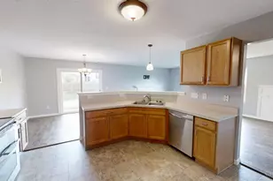 7748 Haverhill Ln, Hamilton Township, OH 45039 - Photo 5