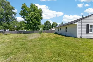 3487 Virginia Dr, Batavia Township, OH 45102 - Photo 3