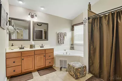 6152 Spring Lake Drive, Fairfield Township, OH 45011 - Photo 25