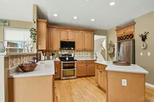 6152 Spring Lake Dr, Fairfield Township, OH 45011 - Photo 13