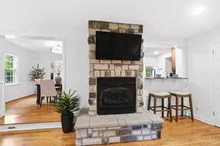 3730 Pleasant St, Mariemont, OH 45227 - Photo 21