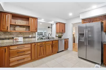 3730 Pleasant Street, Mariemont, OH 45227 - Photo 13