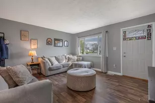 60 John St, Franklin, OH 45005 - Photo 3