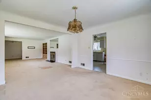 6955 Carroll Ave, Sycamore Township, OH 45236 - Photo 9