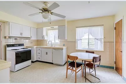 6955 Carroll Avenue, Cincinnati, OH 45236 - Photo 11