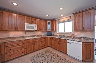 15 Brandywine Dr, Glendale, OH 45246 - Photo 23