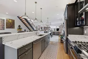 253 St Peters St, Cincinnati, OH 45226 - Photo 7