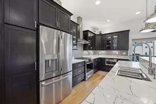 253 St Peters St, Cincinnati, OH 45226 - Photo 9