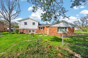 10526 Breedshill Dr, Colerain Township, OH 45231 - Photo 5