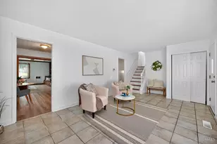 10526 Breedshill Dr, Colerain Township, OH 45231 - Photo 7