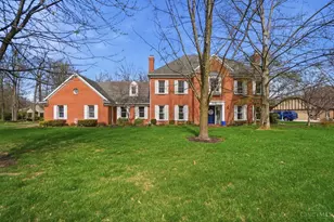 6800 Vienna Woods, Dayton, OH 45459 - Photo 3
