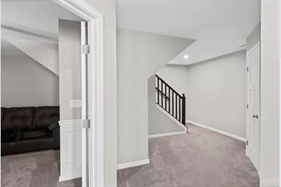 693 Tradition Ridge, Union Township, OH 45244 - Photo 9