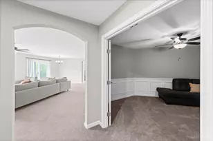 693 Tradition Rdg, Union Township, OH 45244 - Photo 7