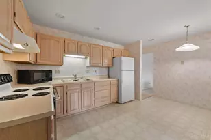 8851 Carrousel Park Cir, Colerain Township, OH 45251 - Photo 15