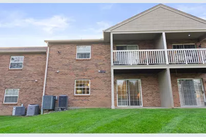 8851 Carrousel Park Circle #6, Colerain Township, OH 45251 - Photo 3