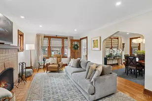 1122 Beverly Hill Dr, Cincinnati, OH 45208 - Photo 15