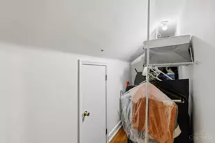 1122 Beverly Hill Dr, Cincinnati, OH 45208 - Photo 41