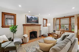 1122 Beverly Hill Dr, Cincinnati, OH 45208 - Photo 11