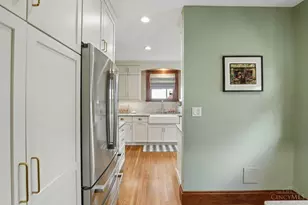 1122 Beverly Hill Dr, Cincinnati, OH 45208 - Photo 27