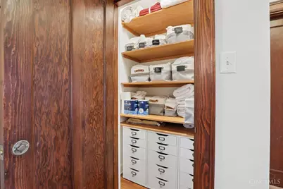 1122 Beverly Hill Drive, Cincinnati, OH 45208 - Photo 39