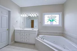 7019 Cross Creek Ln, Liberty Township, OH 45011 - Photo 33