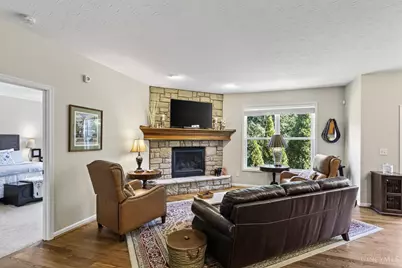 8022 Stonegate Drive, Anderson Township, OH 45255 - Photo 15