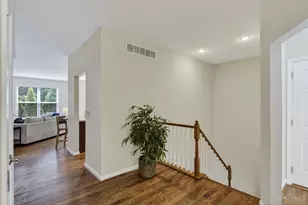8022 Stonegate Dr, Anderson Township, OH 45255 - Photo 11