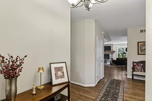 8022 Stonegate Dr, Anderson Township, OH 45255 - Photo 5