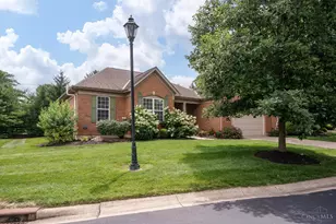 8022 Stonegate Dr, Anderson Township, OH 45255 - Photo 5