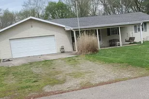 7808 Myrtle Dr, Franklin Township, OH 45005 - Photo 1