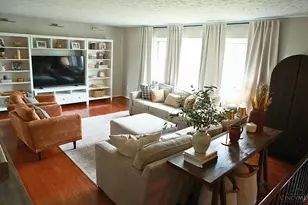 3395 Triplecrown Dr, Miami Township, OH 45052 - Photo 9