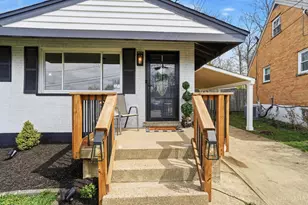 1470 Verdale Dr, Anderson Township, OH 45230 - Photo 3