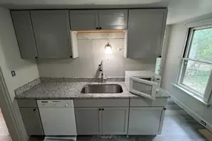 2901 Marshall Ave, Cincinnati, OH 45220 - Photo 3