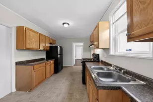 3502 Meadow Ave, Cheviot, OH 45211 - Photo 11