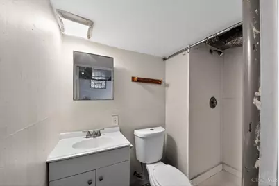 2290 Deblin Drive, Springfield Township, OH 45239 - Photo 19