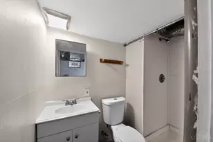 2290 Deblin Dr, Springfield Township, OH 45239 - Photo 19