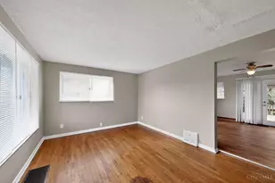 2290 Deblin Dr, Springfield Township, OH 45239 - Photo 7