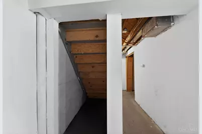 2290 Deblin Drive, Springfield Township, OH 45239 - Photo 23