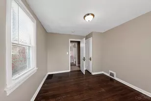 1631 Goodman Ave, Cincinnati, OH 45239 - Photo 7