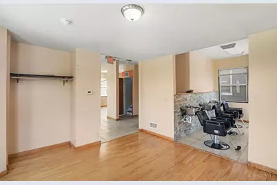 1601 Dexter Avenue, Cincinnati, OH 45206 - Photo 13