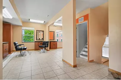 1601 Dexter Avenue, Cincinnati, OH 45206 - Photo 11