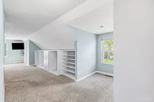 4407 Raceview Ave, Green Township, OH 45211 - Photo 29