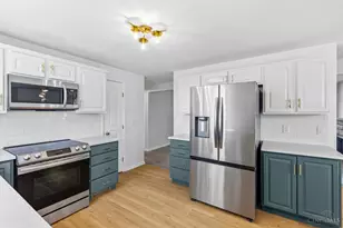 4407 Raceview Ave, Green Township, OH 45211 - Photo 15