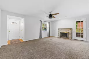 4407 Raceview Ave, Green Township, OH 45211 - Photo 7