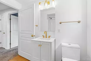 4407 Raceview Ave, Green Township, OH 45211 - Photo 25