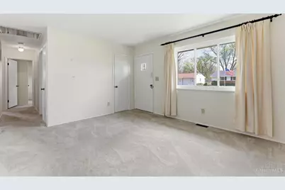 409 Forest Lake Drive, Wilmington, OH 45177 - Photo 7