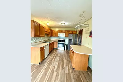 108 W Concord, Bloomingburg, OH 43106 - Photo 13