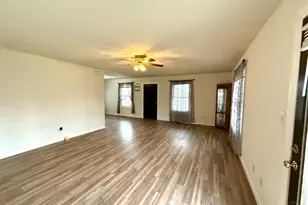 108 W Concord, Bloomingburg, OH 43106 - Photo 9