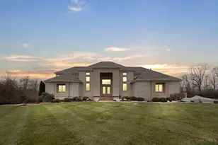 7545 Deer Path Ct, Springboro, OH 45066 - Photo 3